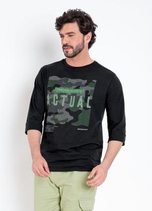 Camiseta (Preta) com Estampa e Mangas 3/4
