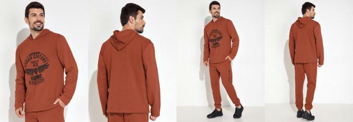 Casaco com Gorro e Estampa Laranja