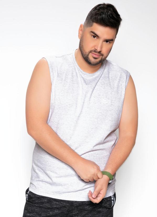 Regata (Mescla Claro) Detalhe Bordado Plus Size