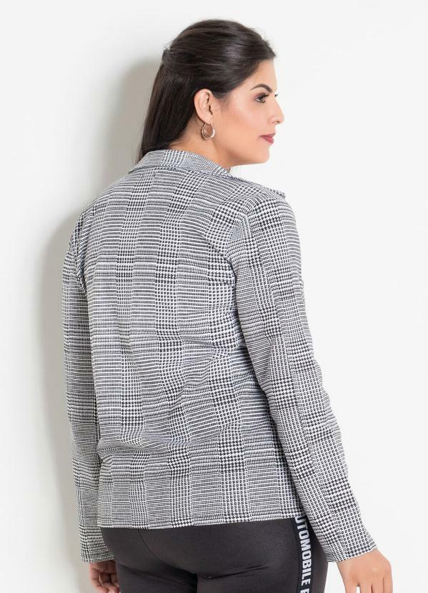 blazer xadrez plus size