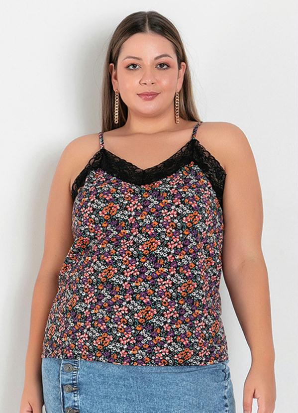 Blusa (Floral) com Renda no Decote Plus Size Blusa (Floral) com Renda no Decote Plus Size