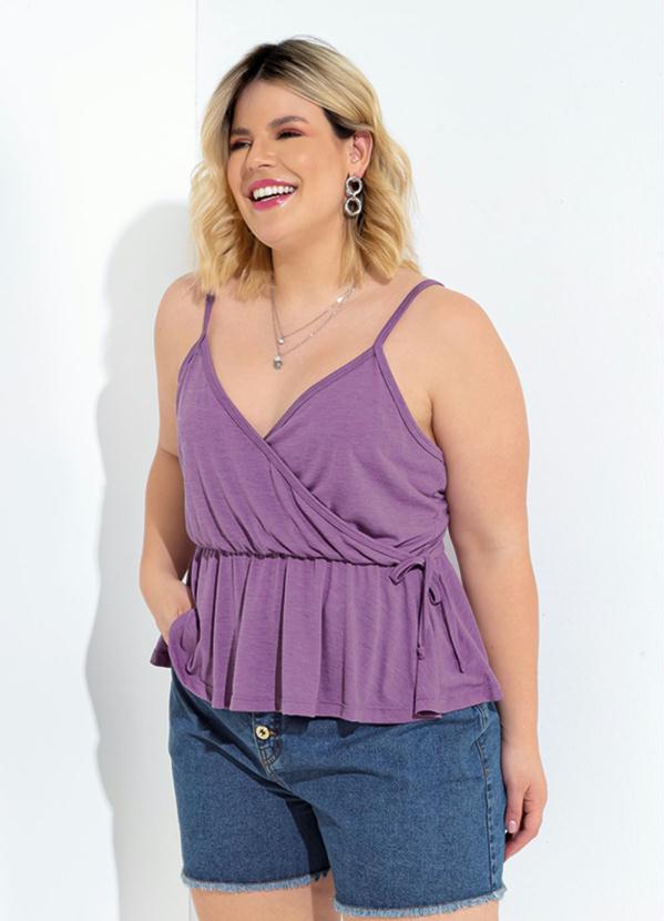 blusa roxa plus size