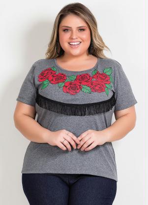 Blusa (Chumbo) com Estampa e Franjas Plus Size Blusa (Chumbo) com Estampa e Franjas Plus Size