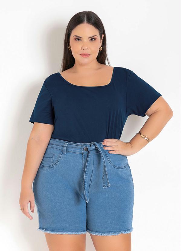 Blusa (Marinho) com Detalhe em Renda Plus Size