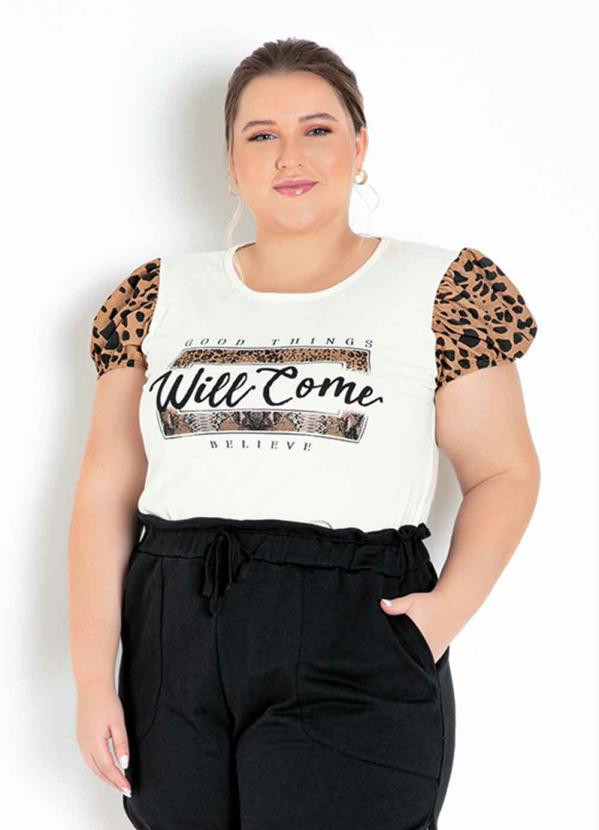 Blusa (Off White) com Mangas Estampadas Plus Size
