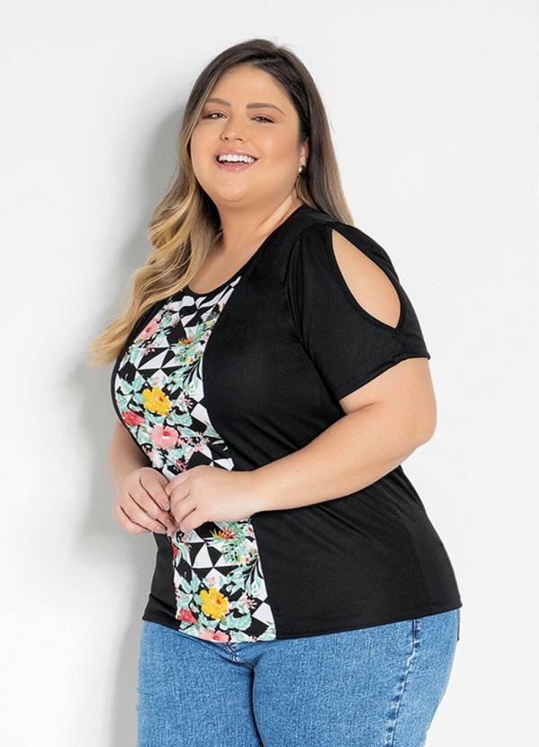 Blusa (Preta) com Recorte Estampado Plus Size Blusa (Preta) com Recorte Estampado Plus Size