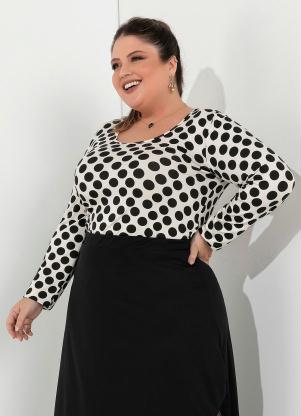 Blusa (Poá Off White) com Mangas Longas Plus Size Blusa (Poá Off White) com Mangas Longas Plus Size