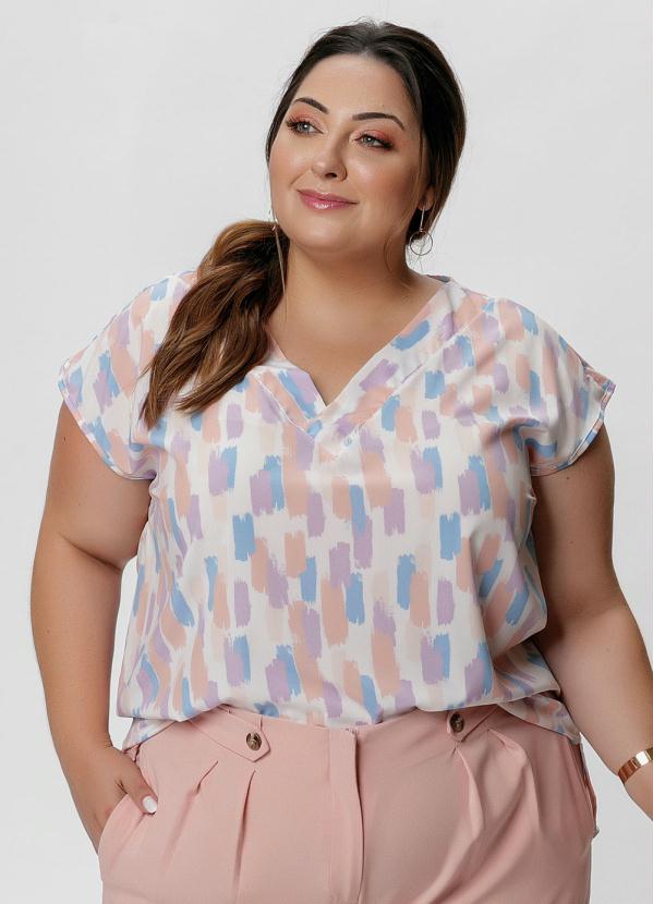 modelo de blusa plus size