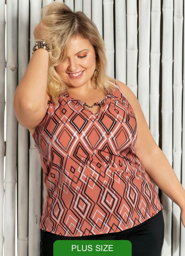 camisa estampada plus size