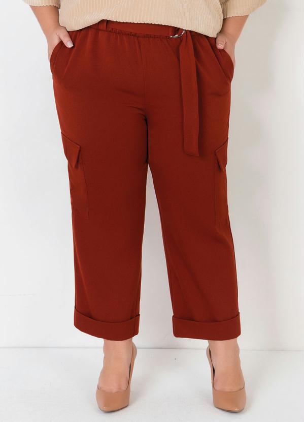 Cal�a Plus Size (Marrom) com Cinto