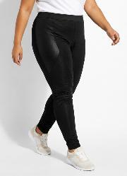 Cal�a Preta com Recortes em Cirr� Plus Size