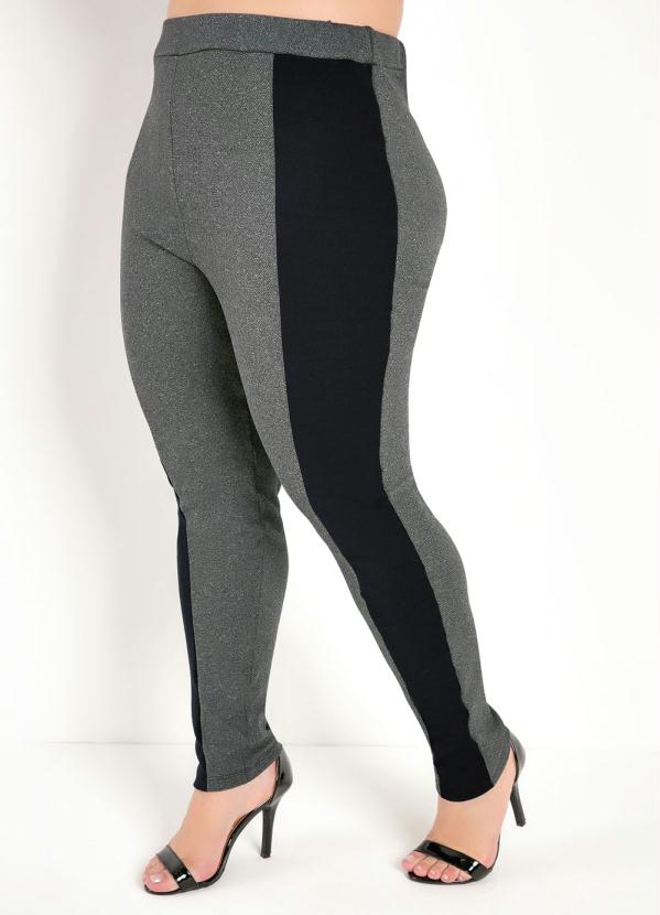 Calça (Preta e Chumbo) com Recortes Plus Size Calça (Preta e Chumbo) com Recortes Plus Size