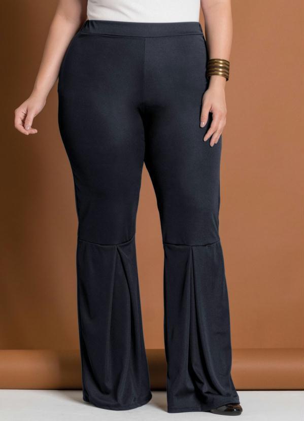 calça flare preta helanca