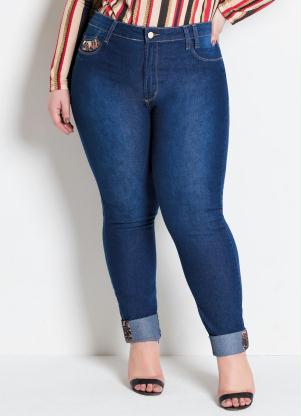 Cal�a Cigarrete Plus Size (Jeans) com Detalhe On�a