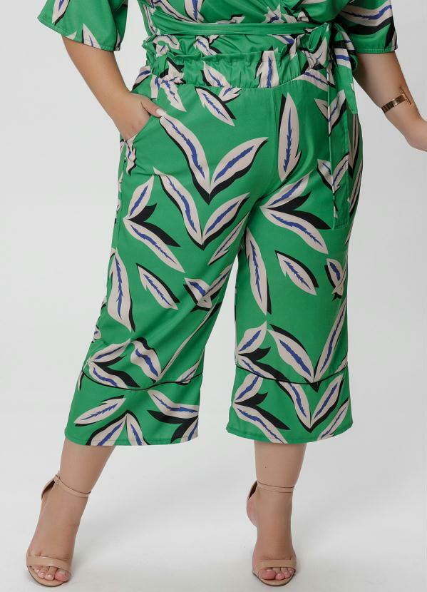 Cal�a Plus Size (Folhas Verdes) Clochard
