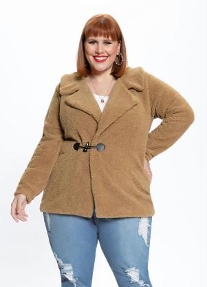 Casaco Plus Size de Pelo Sintético (Bege) Casaco Plus Size de Pelo Sintético (Bege)