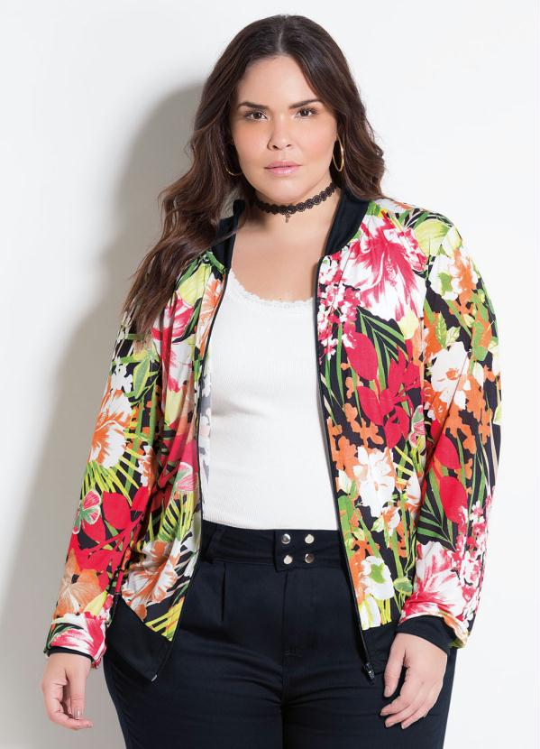 jaqueta bomber preta e floral