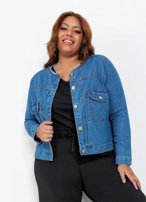 Jaqueta Jeans Plus Size (Azul) com Pregas