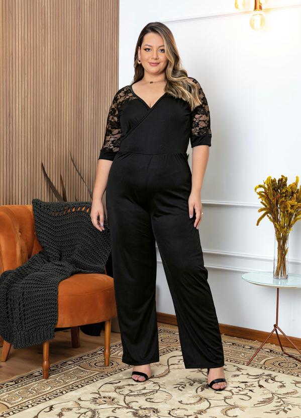Macac�o (Preto) com Renda Plus Size
