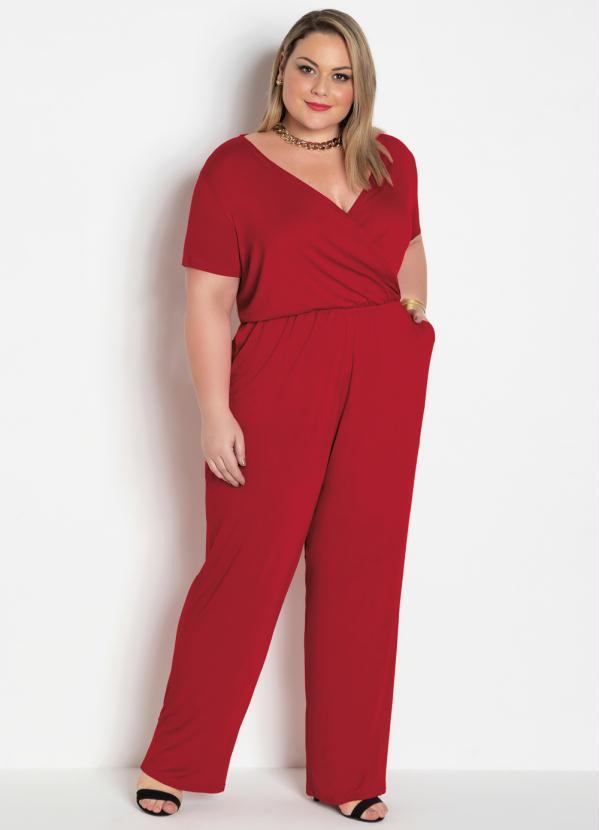 macacão plus size vermelho