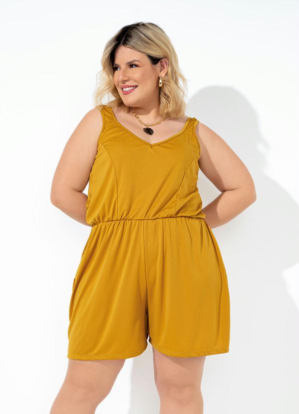 Macaquinho (Caramelo) Plus Size