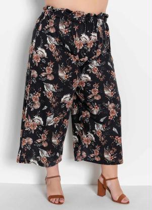 Cal�a Clochard Pantacourt (Floral Preta) Plus Size