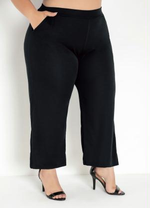 Cal�a (Preta) Pantacourt com Bolsos Plus Size