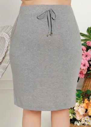 Saia Plus Size (Cinza) com Bolsos