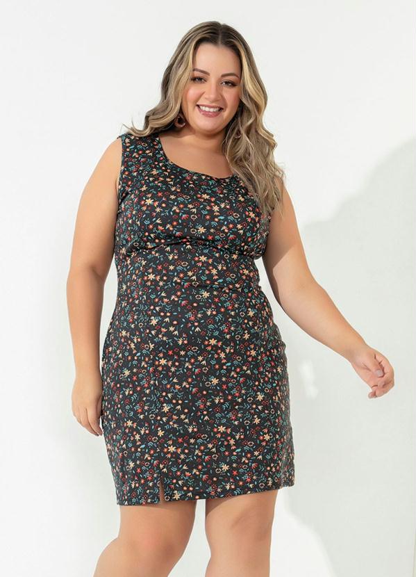 Vestido (Floral Preto) com Fenda Plus Size Vestido (Floral Preto) com Fenda Plus Size