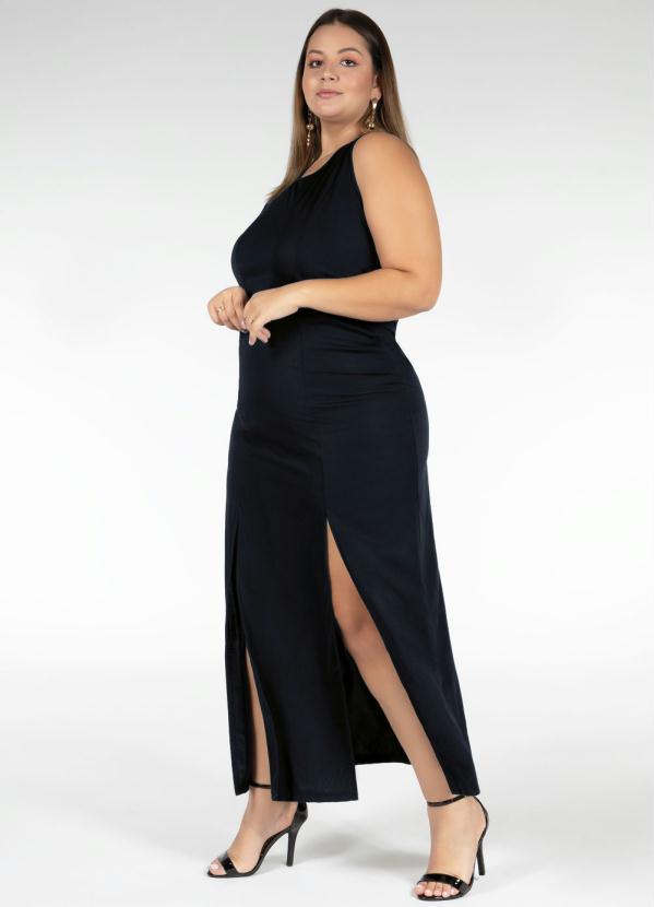 vestido longo preto com fenda plus size