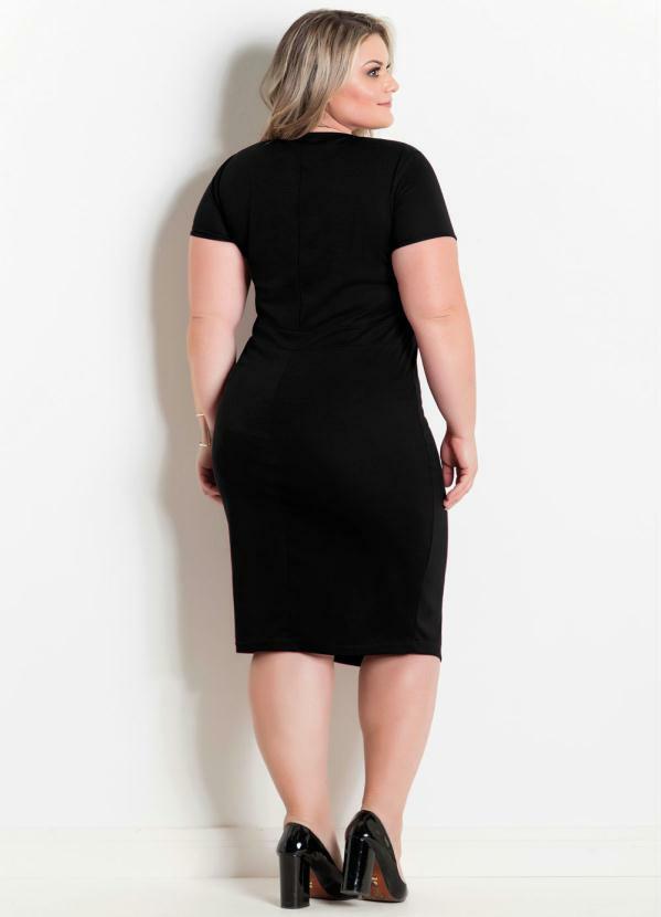 vestido midi com fenda frontal