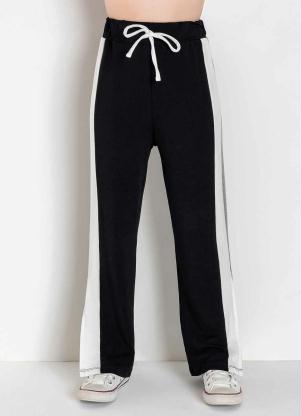 Cal�a Infantil (Preta) com Recortes Contrastantes