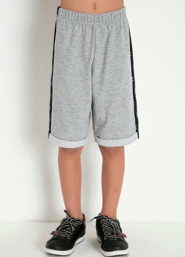 Bermuda Infantil (Cinza) com Recorte Bermuda Infantil (Cinza) com Recorte